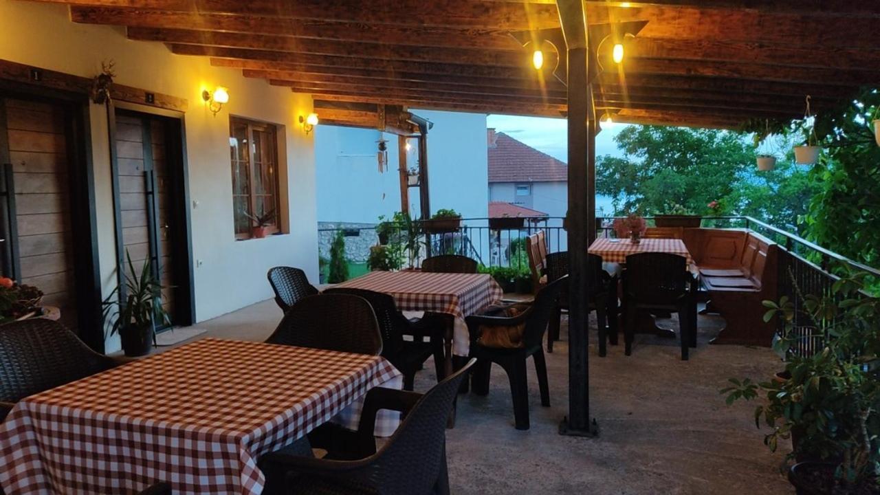 Guest House Stevovski Elshani Εξωτερικό φωτογραφία