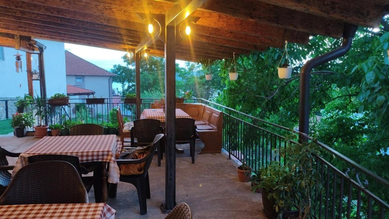 Guest House Stevovski Elshani Εξωτερικό φωτογραφία