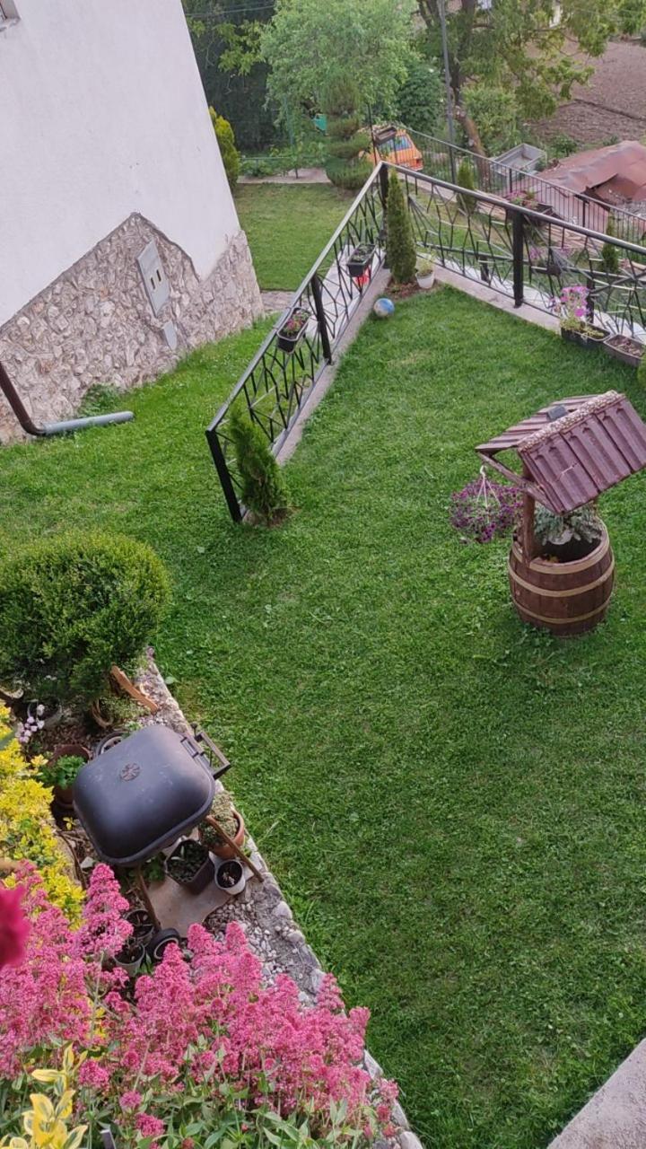 Guest House Stevovski Elshani Εξωτερικό φωτογραφία